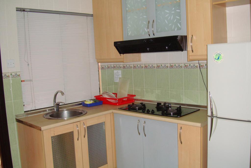 Dorcas Service Apartment - Marina Court Kota Kinabalu Phòng bức ảnh