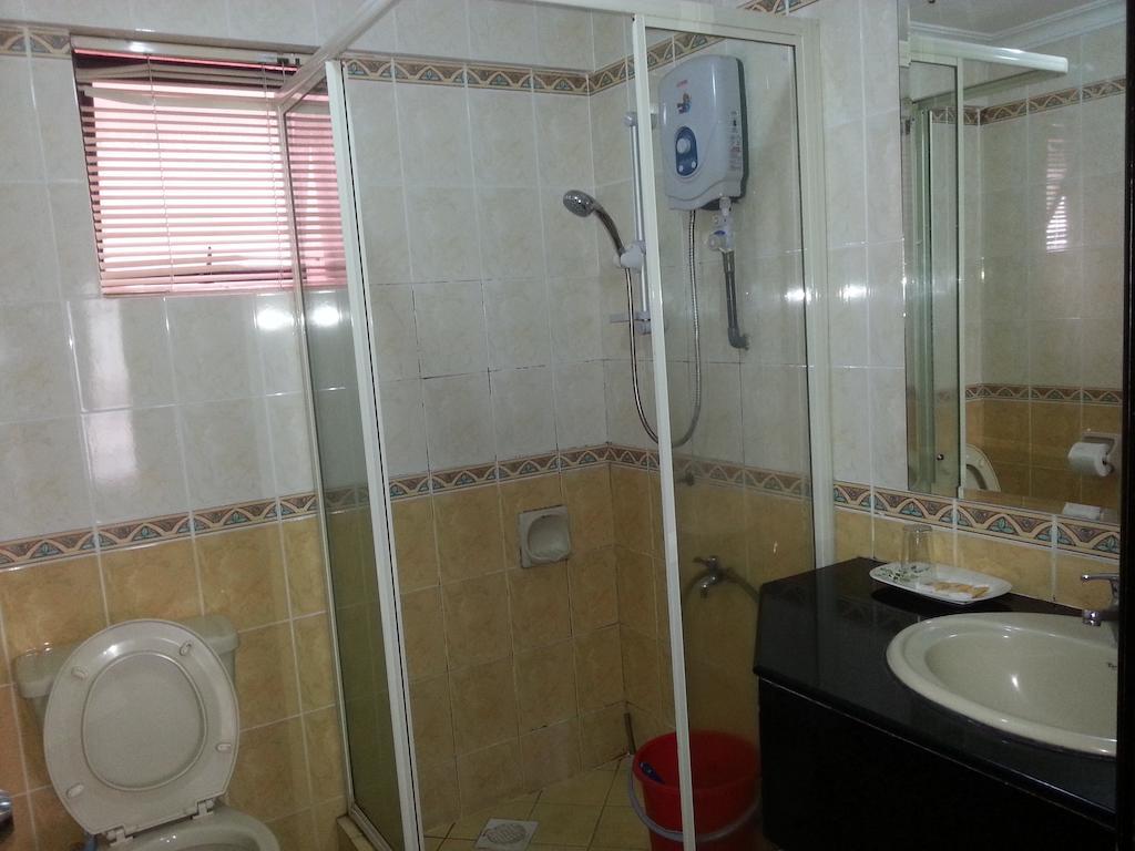 Dorcas Service Apartment - Marina Court Kota Kinabalu Ngoại thất bức ảnh